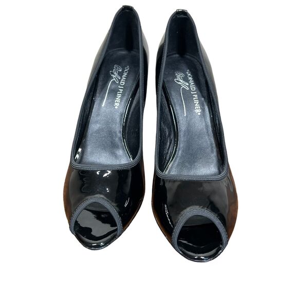Donald J Pliner Heels Black Patent Leather Slip On Peep Toe Pump Shoe size 9M - Picture 1 of 13